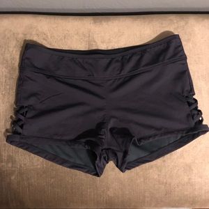 NWOT - Women’s Navy Medium Boyshort Swim Shorts